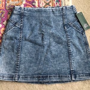 NWT denim skirt sz 0